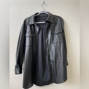 Faux leather shacket (black)